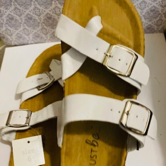 "Just be" Women All White slides Size: 6 - Picture 1 of 6